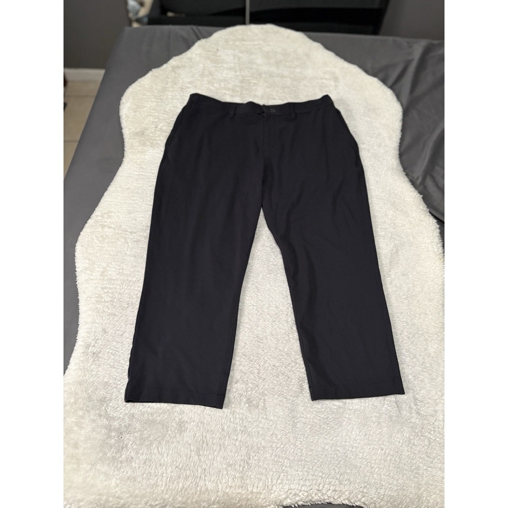 Public Rec‎ Womens Black Performance Capri Pants Size 34 READ